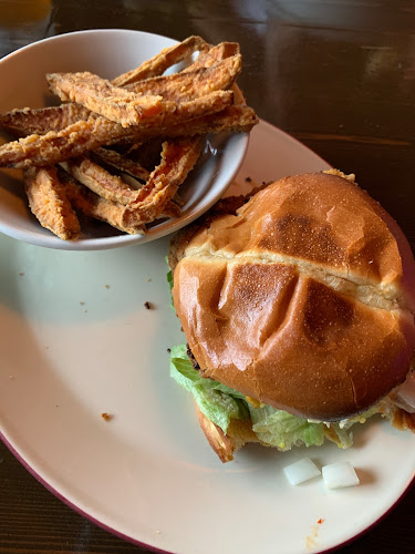 Sunset lounge + grill