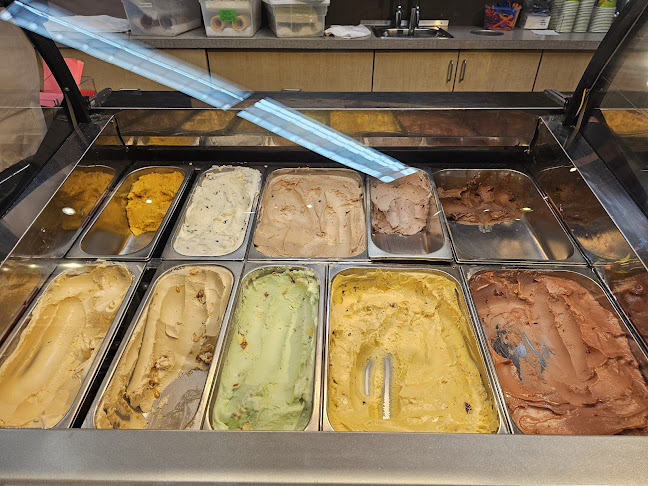 Cakebread Artisan Bakery & Hot Chocolates - Hospitality and gastronomy