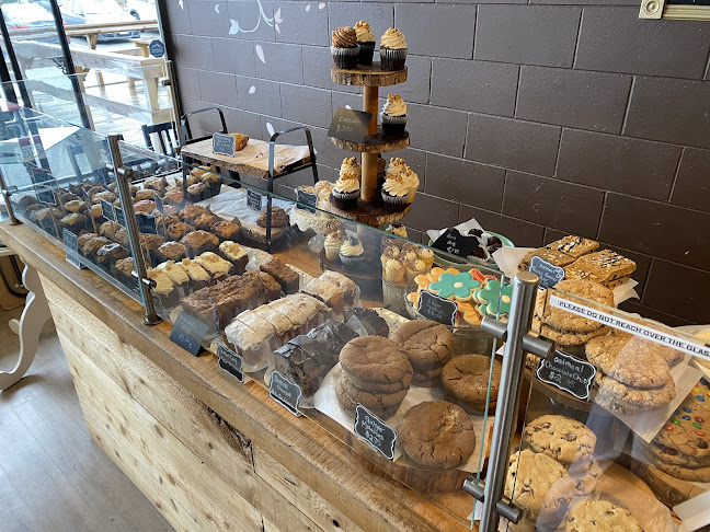 Hansel and Gretel Bakery