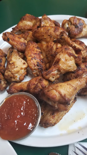 225 Ferndale Dr S #4, Barrie, ON L4N 6B9