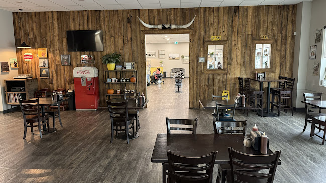 Home Time Bar-B-Que and Bakery - Hospitality and gastronomy