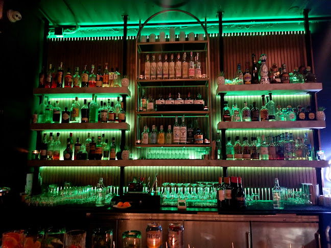 Comentarii opinii despre EL BESO