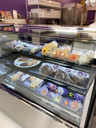 Cupcake Junkie Dessert Bakery Whitby