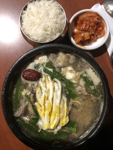 2000, 1163 Pinetree Wy, Coquitlam, BC V3B 8A6