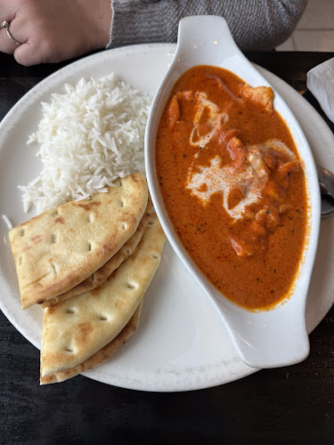 Hot Spot on 6 - Vernon