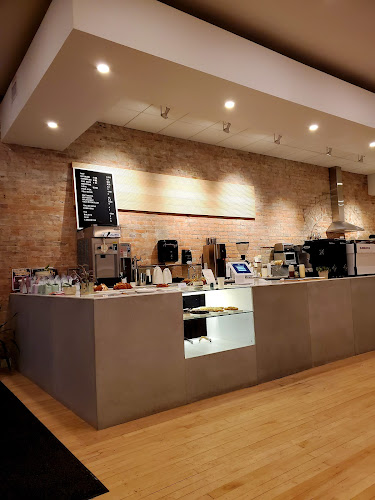 418 13 St N, Lethbridge, AB T1H 2S2