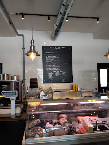 178 Main St, Ottawa, ON K1S 1C2