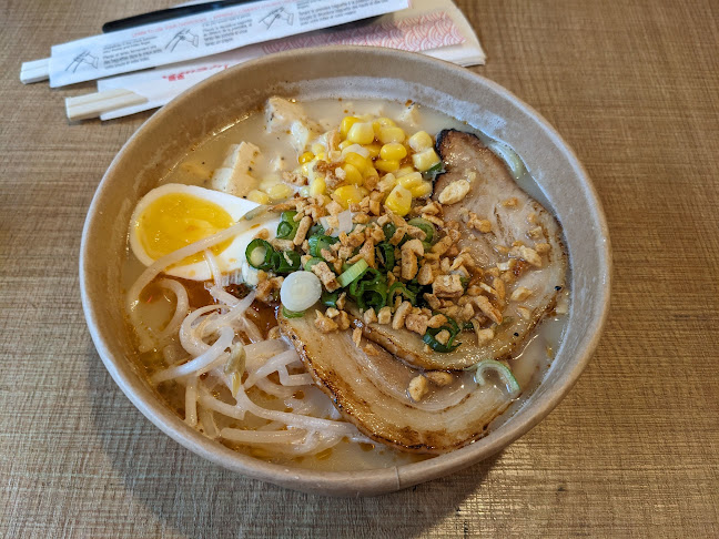 Comentarii opinii despre Poke Bar (Lonsdale)