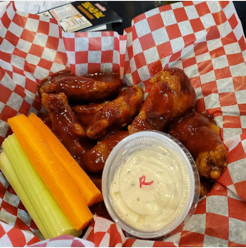 Comentarii opinii despre Wing House