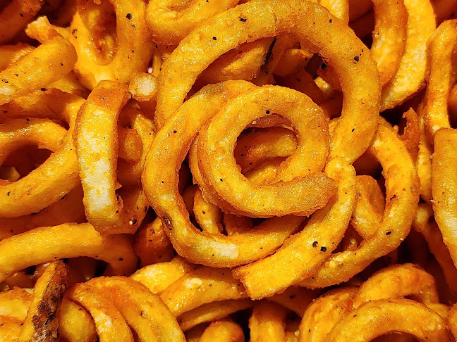 8603 47 Ave NW, Calgary, AB T3B 2A1