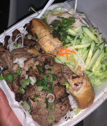 Pho Mi 66 - Hospitality and gastronomy