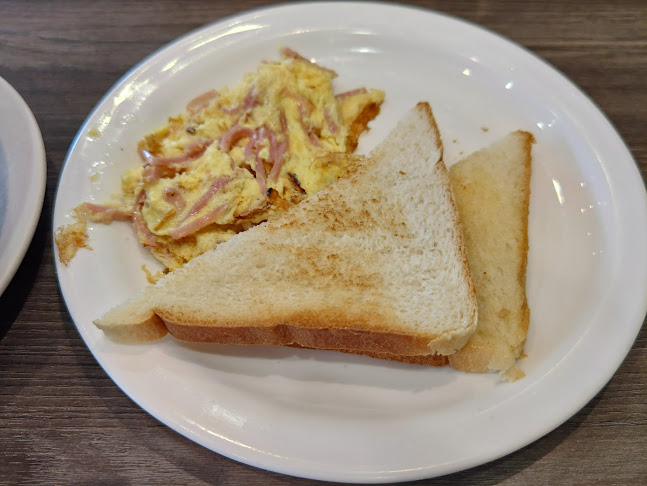 Ming's Restaurant - Hospitality and gastronomy