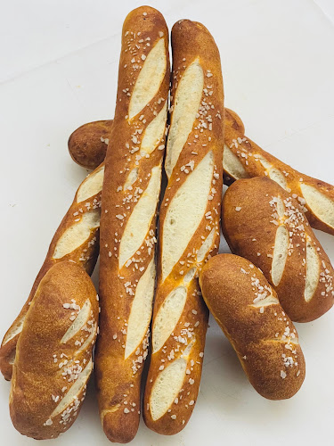 Opinii despre Love Sugar & Dough în Calgary - Hospitality and gastronomy