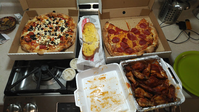 Comentarii opinii despre Dino's 2 For 1 Pizza