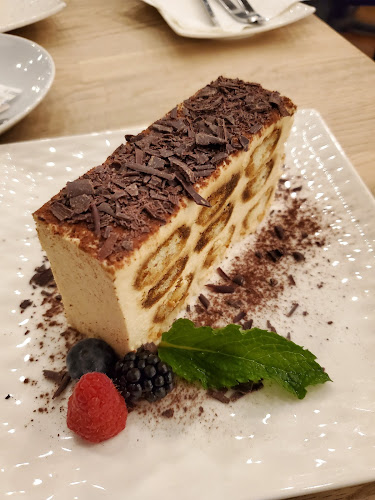 Opinii despre 0109 Dessert & Chocolate în Scarborough - Hospitality and gastronomy