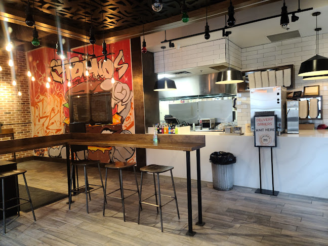 75 St Nicholas St #104, Toronto, ON M4Y 0A5