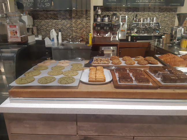 Fresh Start Bakery & Cafe - Hospitality and gastronomy