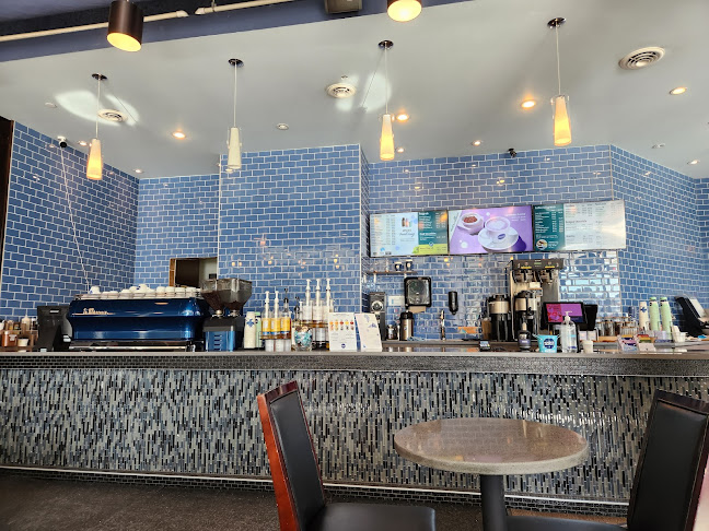 Waves Coffee House - 8th and 8th