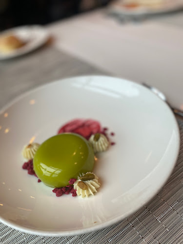 Blue Hat Bakery & Bistro at Pacific Institute of Culinary Arts - Hospitality and gastronomy