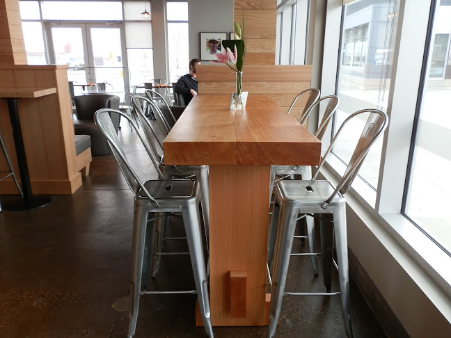 Good Earth Coffeehouse - Seton Place - Calgary