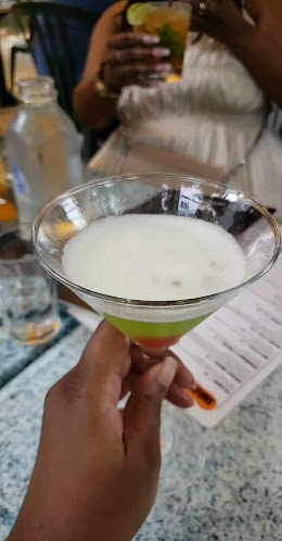 142 Cumberland St, Toronto, ON M5R 1A8