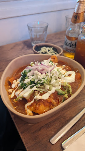 1-2231 Clarke St, Port Moody, BC V3H 1Y6