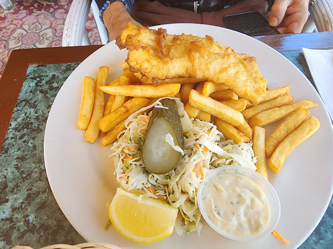 Peter's on Eglinton Restaurant