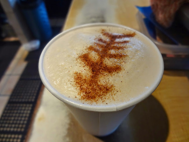 Komox Grind Espresso & Smoothie Bar - Hospitality and gastronomy