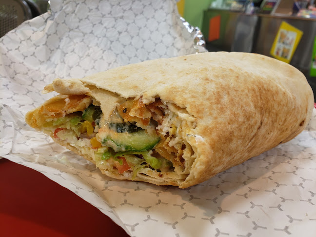 244 Weber St N, Waterloo, ON N2J 3H4