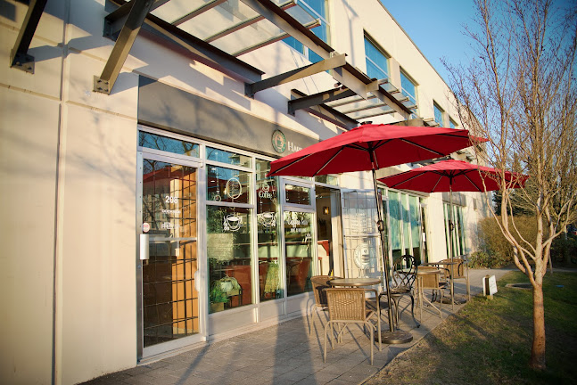 Harbourside Cafe - North Vancouver