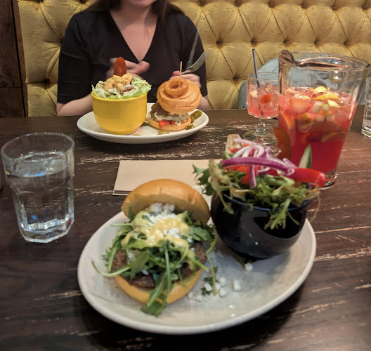 Comentarii opinii despre La Belle & La Boeuf - Burger Bar - Gatineau