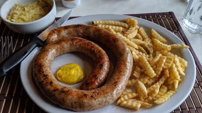 Opinii despre Ralph's German Restaurant And Café în Winkler - Hospitality and gastronomy