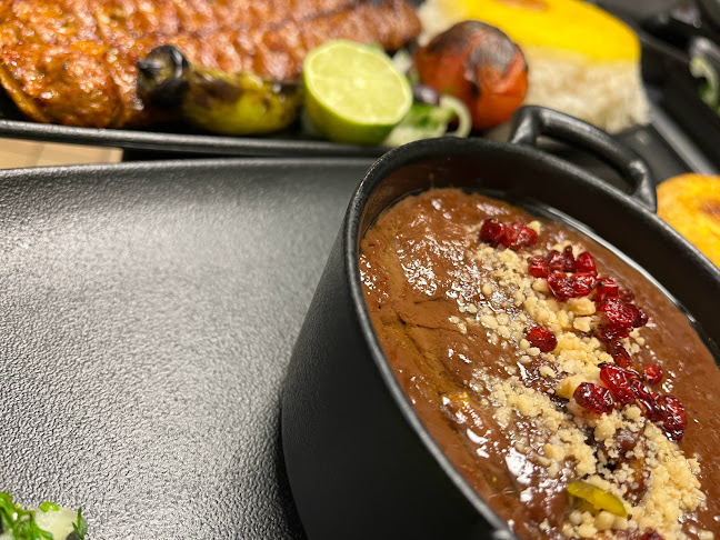 SADRA PERSIAN GRILL HOUSEرستوران صدراونكوور