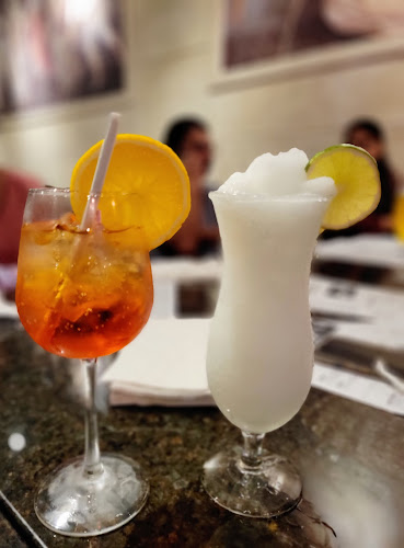 Opinii despre Symposium Cafe Restaurant |Stoney Creek| în Hamilton - Hospitality and gastronomy