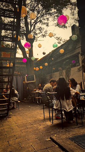 90 Ossington Ave, Toronto, ON M6J 2Z4