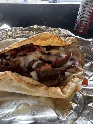 Opinii despre Down East Donairs în Whitby - Hospitality and gastronomy
