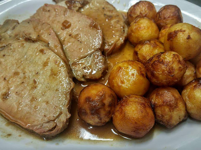 Opinii despre O Cantinho Churrasqueira & Cafe în Hamilton - Hospitality and gastronomy