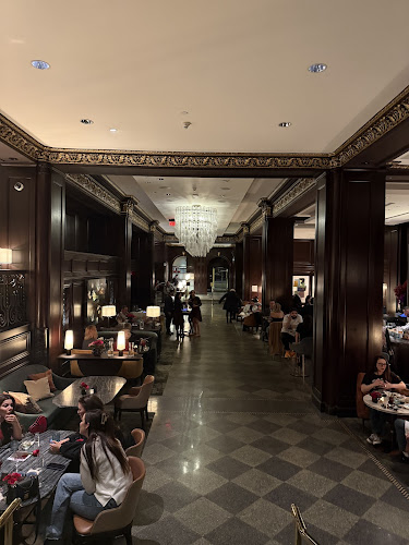 1927 Lounge at Rosewood Hotel Georgia - Vancouver