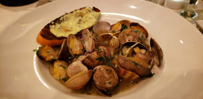 Blue Hat Bakery & Bistro at Pacific Institute of Culinary Arts - Vancouver