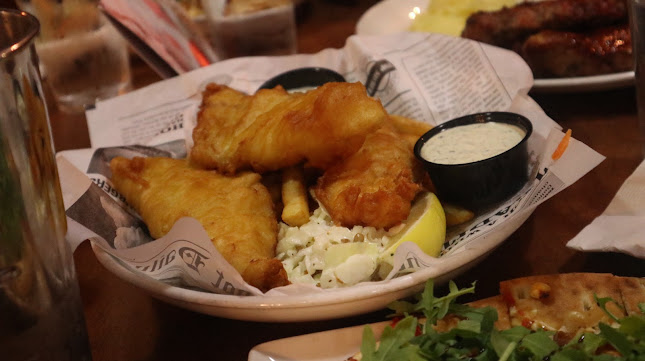 5880 Number 3 Rd, Richmond, BC V6X 3P6