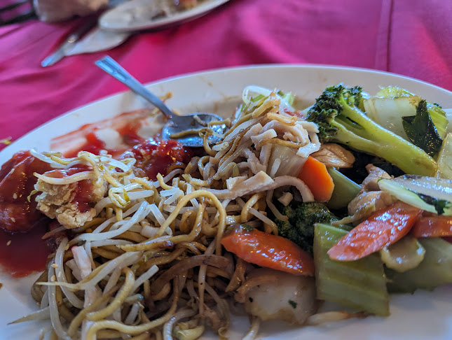 Opinii despre Mandarin Village Restaurant în Courtenay - Hospitality and gastronomy