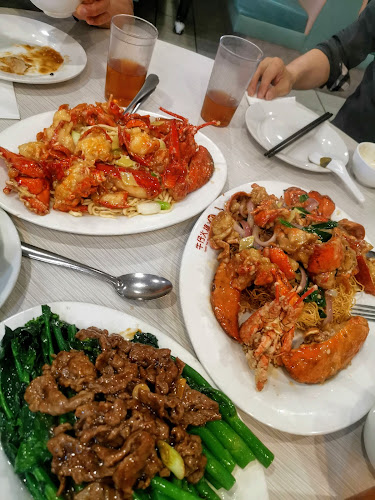 Comentarii opinii despre Lucky Joy Restaurant(Best Price on Website!)