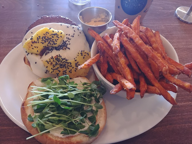 Naked Cafe - Hospitality and gastronomy