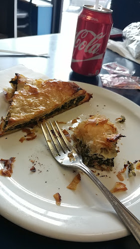 Greek Oasis - Authentic Greek Food in Belleville, Ontario - Hospitality and gastronomy