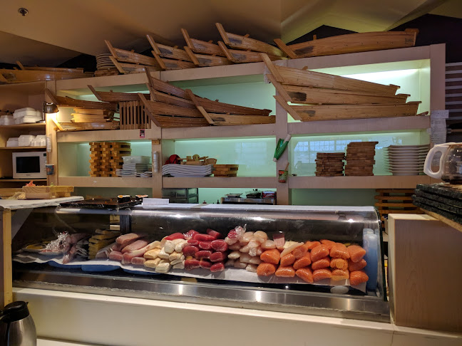 Mi-Ne Sushi - Hospitality and gastronomy