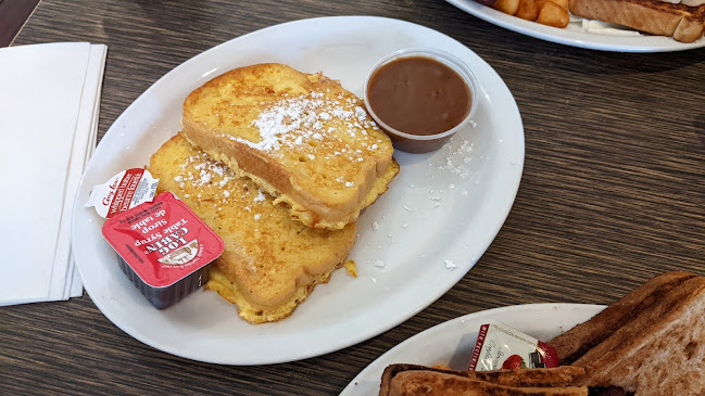 Comentarii opinii despre Fifty's Grill & Deli