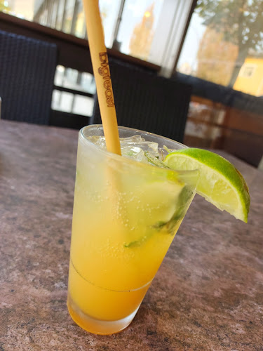 Big Feast Bistro - Maple Ridge