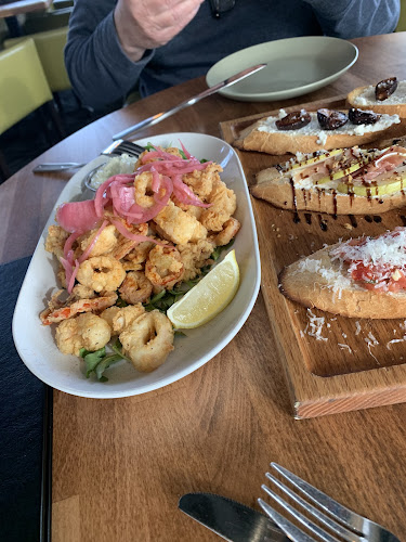 Cibo Waterfront Cafe