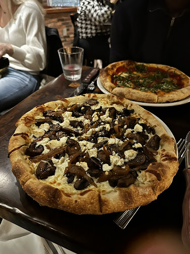Comentarii opinii despre Napoli Ristorante Pizzeria