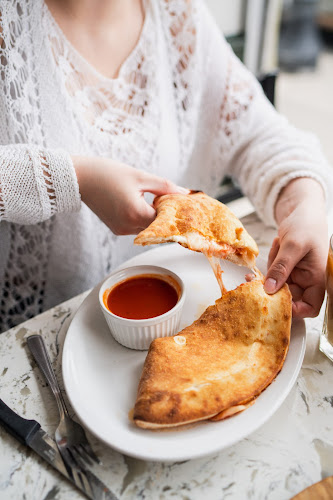 Cafe Diplomatico Restaurant & Pizzeria - Toronto